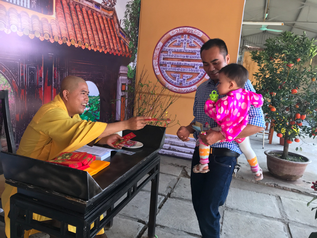 New Year's Eve and the first days of the year at Dong Cao Pagoda - Thanh Hoa