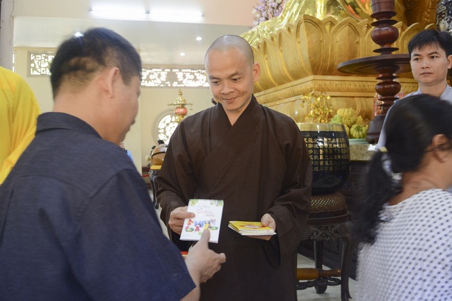 Series of photos on the 3rd day of Tet Holiday