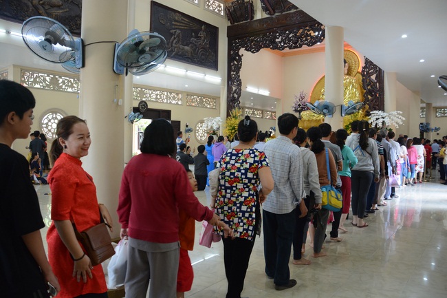 Series of photos on the 3rd day of Tet Holiday