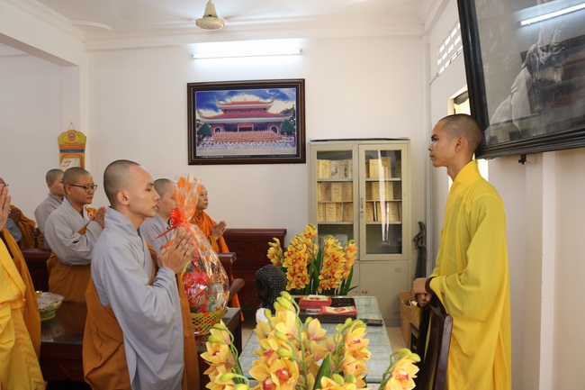 Series of photos on the 3rd day of Tet Holiday