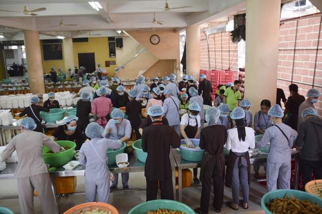 Tu niệm Phật một ngày