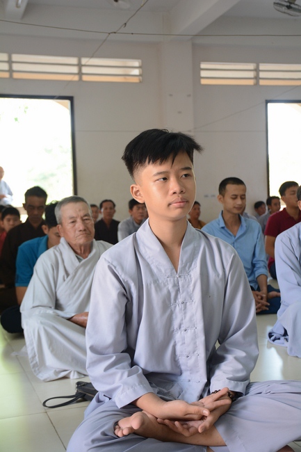 Tu niệm Phật một ngày