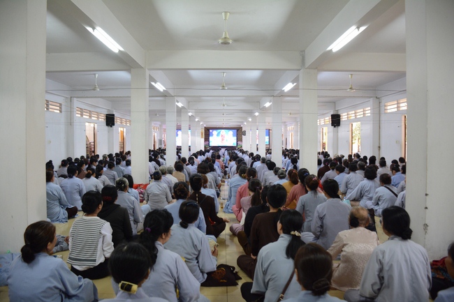 Tu niệm Phật một ngày