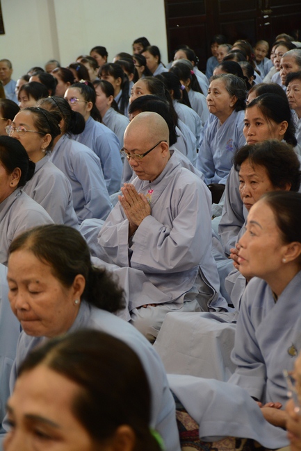 Tu niệm Phật một ngày