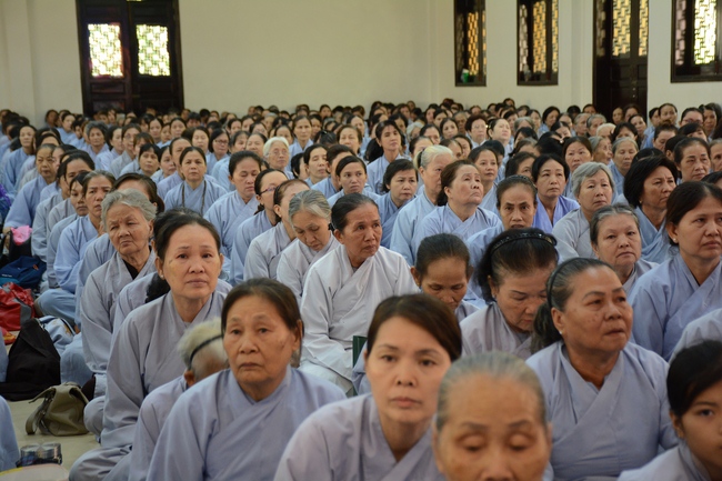 Tu niệm Phật một ngày