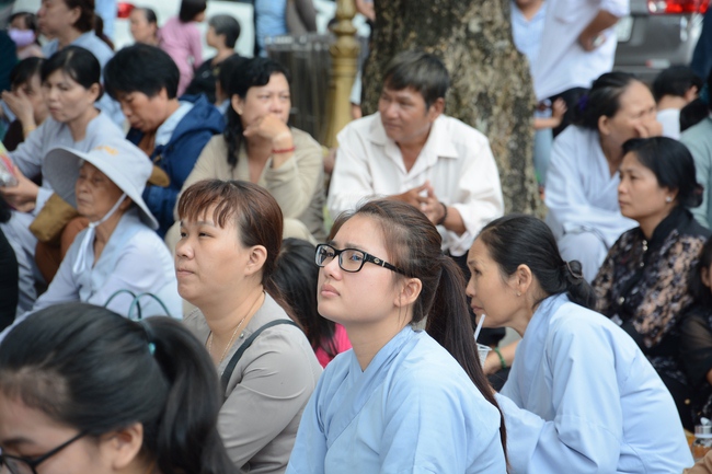 Tu niệm Phật một ngày