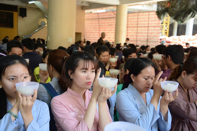 Tu niệm Phật một ngày