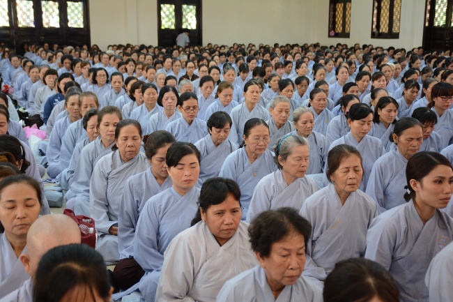 Tu niệm Phật một ngày