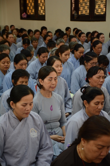 Tu niệm Phật một ngày