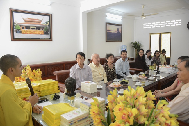 Ban Chuyển ngữ họp mặt tân niên xuân Kỷ Hợi 2019