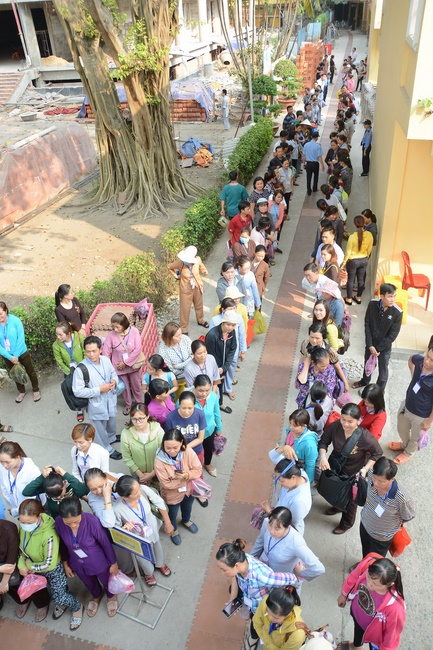 Khóa tu thiếu nhi Em Về Bên Phật