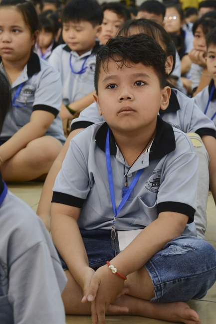 Khóa tu thiếu nhi Em Về Bên Phật