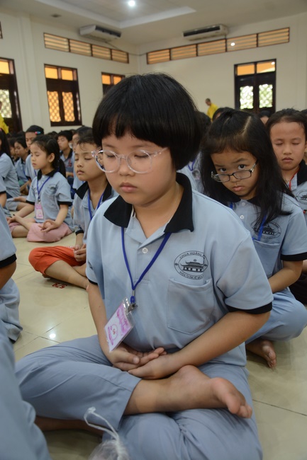 Khóa tu thiếu nhi Em Về Bên Phật