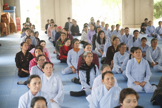 The ceremony of refuging on the Three Jewels at Dong Cao Pagoda - Thanh Hoa