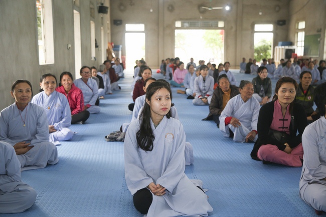 The ceremony of refuging on the Three Jewels at Dong Cao Pagoda - Thanh Hoa
