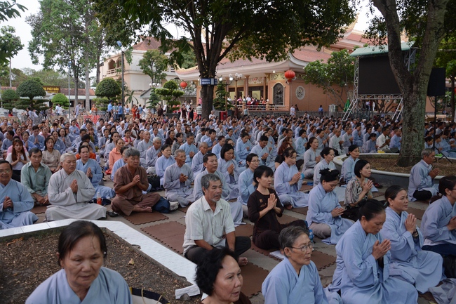 Lễ Ngũ Bách Danh Bồ-tát Quán Thế Âm