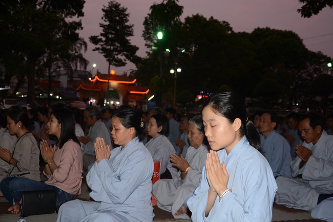 Lễ Ngũ Bách Danh Bồ-tát Quán Thế Âm