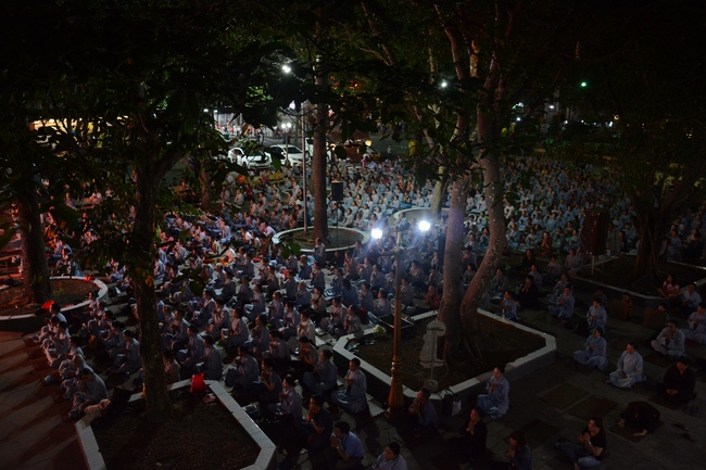 Lễ Ngũ Bách Danh Bồ-tát Quán Thế Âm