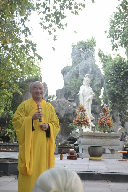 Lễ Ngũ Bách Danh Bồ-tát Quán Thế Âm