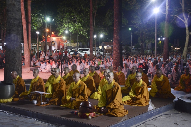 Lễ Ngũ Bách Danh Bồ-tát Quán Thế Âm