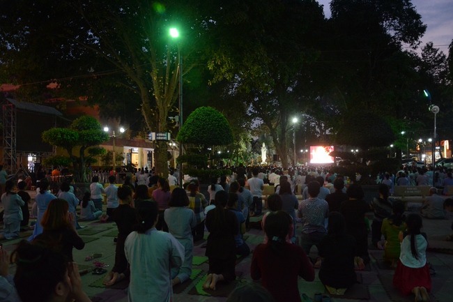 Lễ Ngũ Bách Danh Bồ-tát Quán Thế Âm