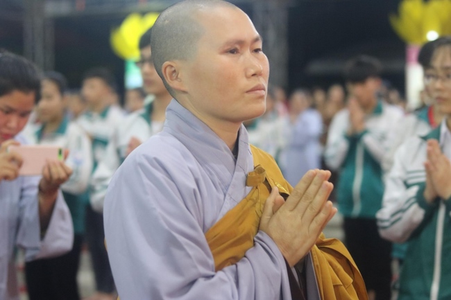 Shimmering candles at Co Tan Pagoda - Hai Duong