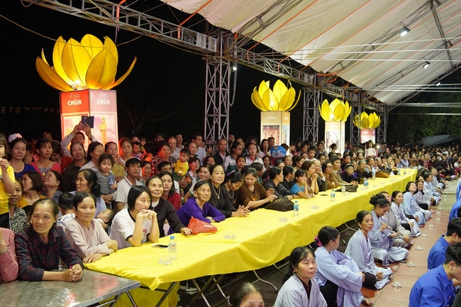 Shimmering candles at Co Tan Pagoda - Hai Duong