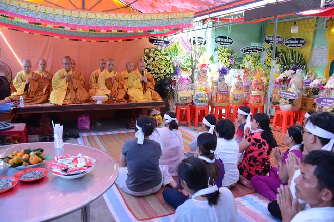 Viếng tang lễ thân phụ TT. Thích Minh Thành – Sóc Trăng