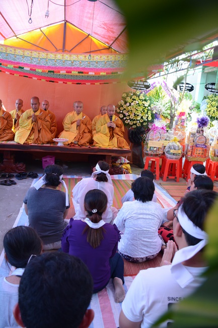 Viếng tang lễ thân phụ TT. Thích Minh Thành – Sóc Trăng