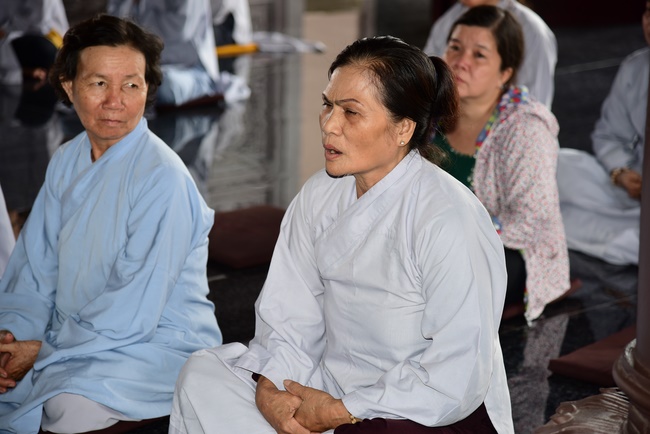 Khóa tu Bát Quan Trai tại chùa Vĩnh Hiệp - Hậu Giang