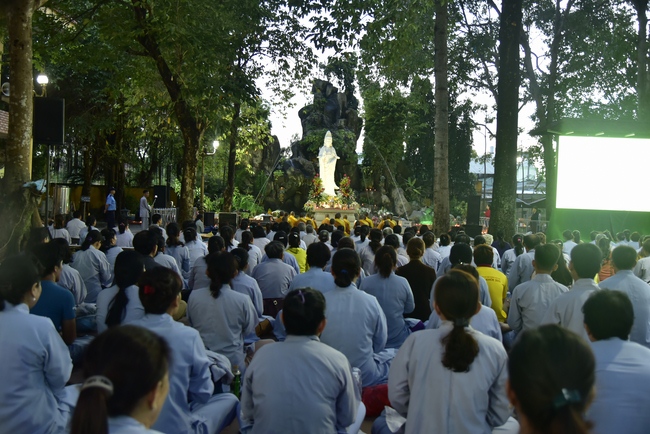 Mừng khánh đản Bồ-tát Quán Thế Âm