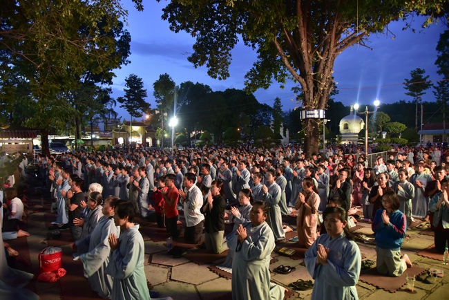 Mừng khánh đản Bồ-tát Quán Thế Âm