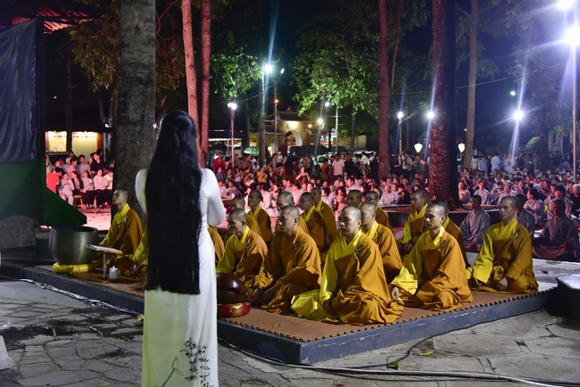 Mừng khánh đản Bồ-tát Quán Thế Âm