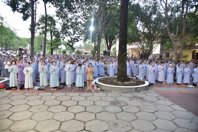 Mừng khánh đản Bồ-tát Quán Thế Âm