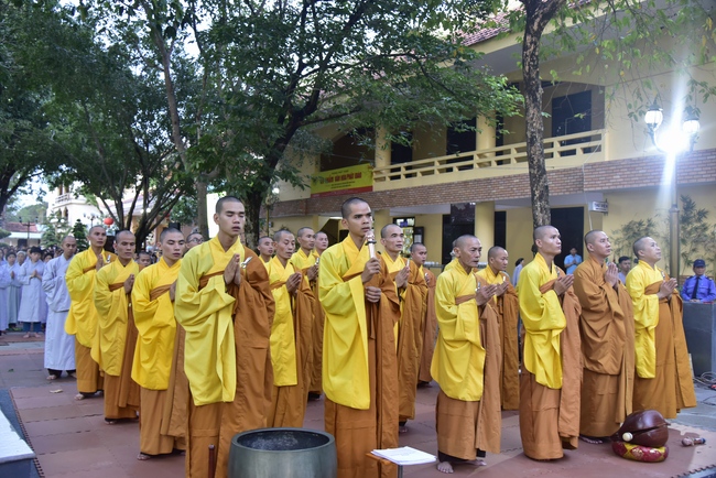 Mừng khánh đản Bồ-tát Quán Thế Âm