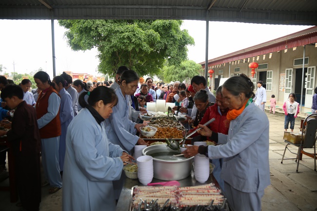 Khóa tu một ngày chùa Đống Cao – Thanh Hóa