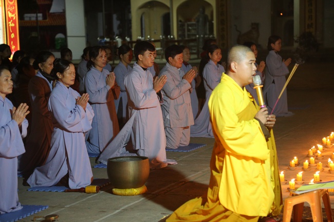 Khóa tu một ngày chùa Đống Cao – Thanh Hóa