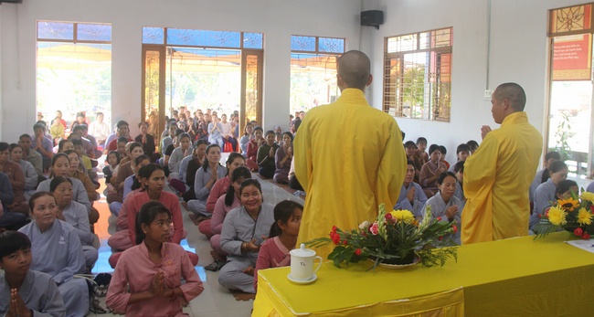 The ceremony of taking refuge at Dang Phap Pagoda- Binh Phuoc Province