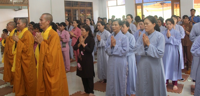 The ceremony of taking refuge at Dang Phap Pagoda- Binh Phuoc Province