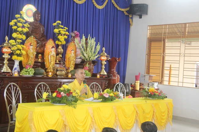 The ceremony of taking refuge at Dang Phap Pagoda- Binh Phuoc Province