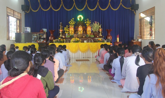 The ceremony of taking refuge at Dang Phap Pagoda- Binh Phuoc Province
