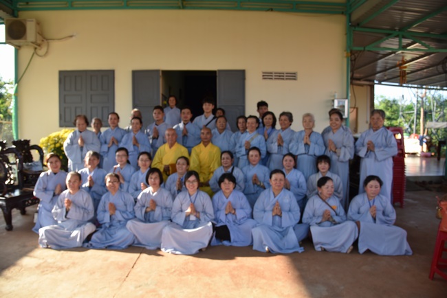 Offering nine branches of Hoang Phap Pagoda