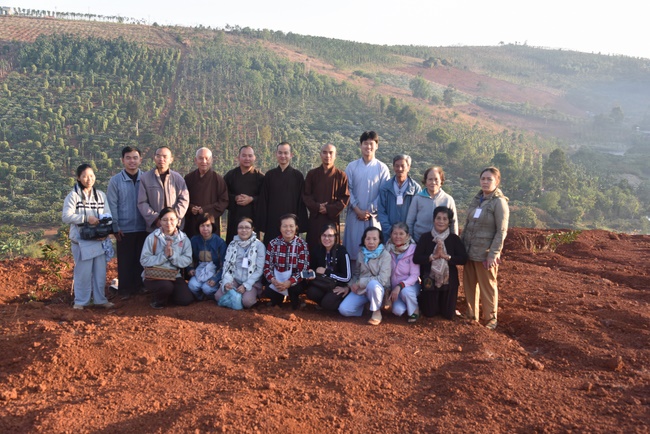 Offering nine branches of Hoang Phap Pagoda