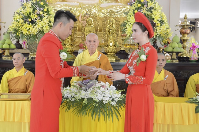 Buddhist Wedding Ceremony