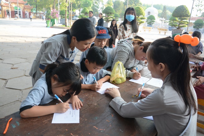 The Kid’s Playground