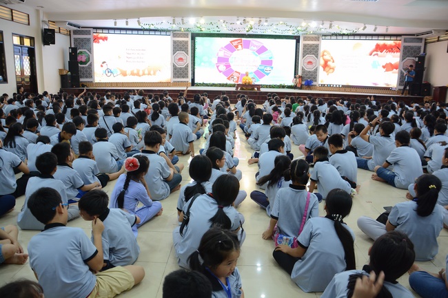 The Kid’s Playground