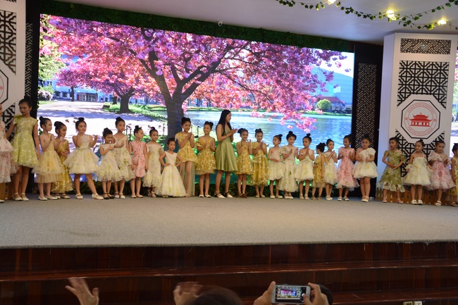 The Kid’s Playground