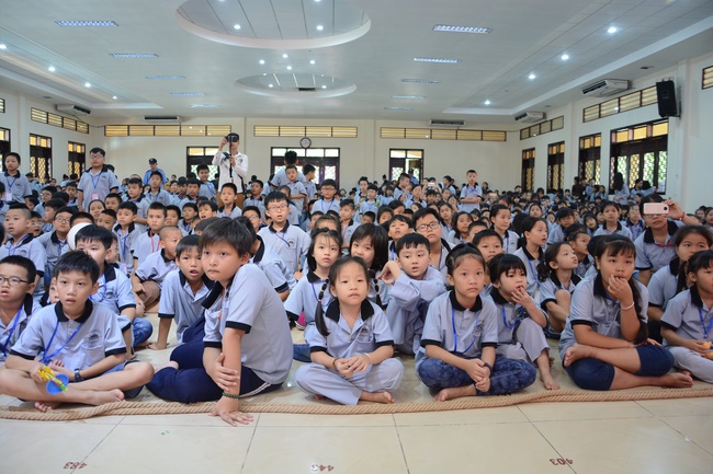 The Kid’s Playground