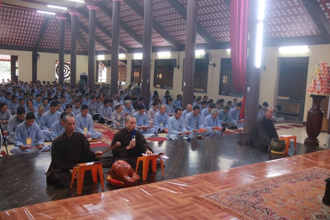 The retreat A comfortable day at Hoa Phuc Pagoda