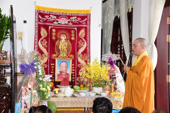 Praying for rebirth in Long An, Binh Duong and freeing creatures in Binh Thanh.